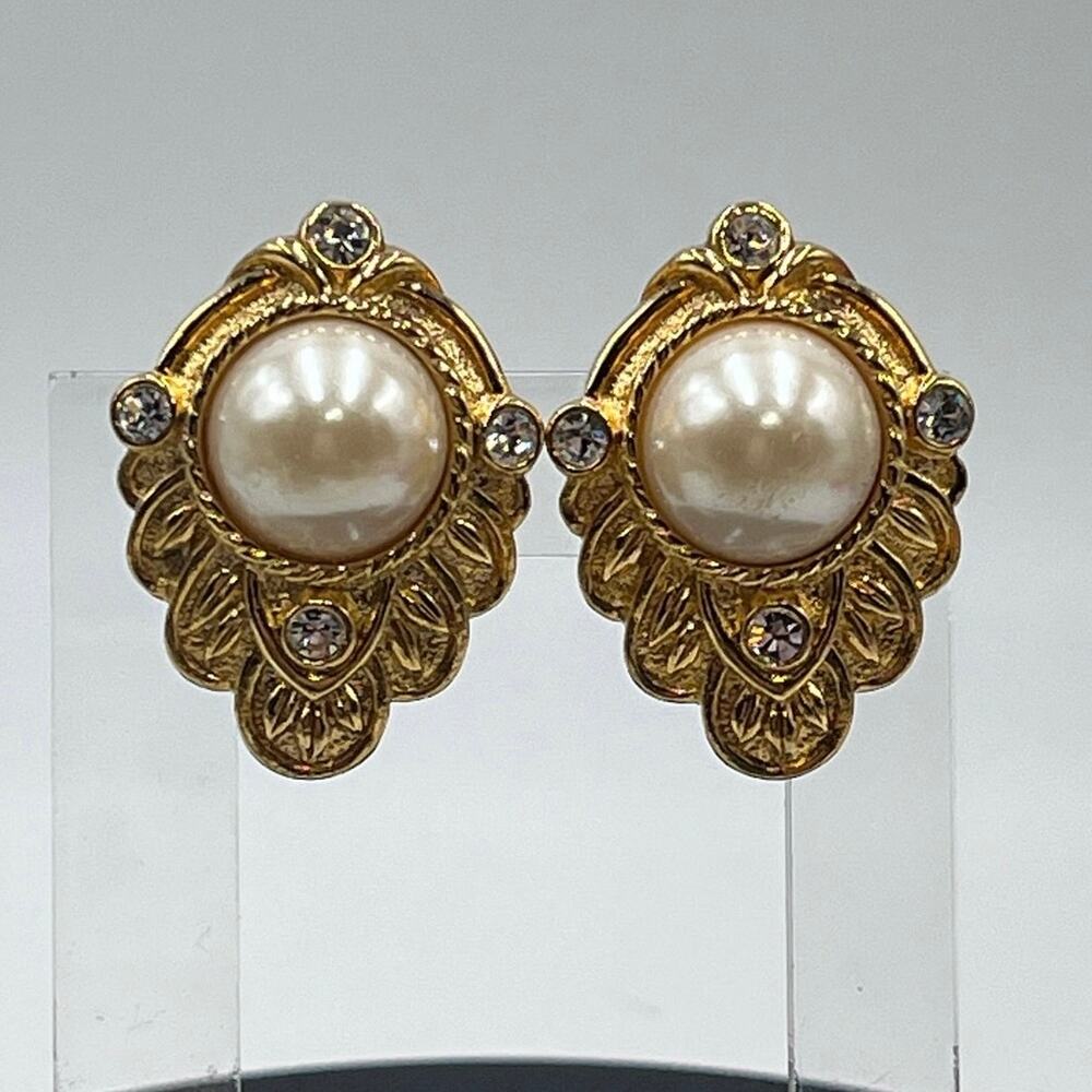Vintage KJL for Avon "Renaissance Collection" Faux Pearl Clip On Earrings